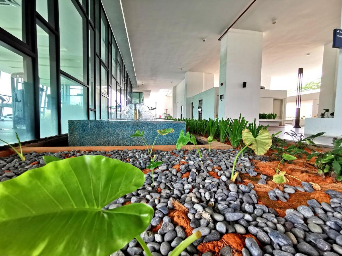 Mid Valley Southkey Mosaic Cozy Suite At Johor Bahru Exteriör bild