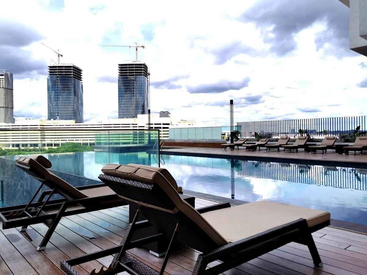 Mid Valley Southkey Mosaic Cozy Suite At Johor Bahru Exteriör bild