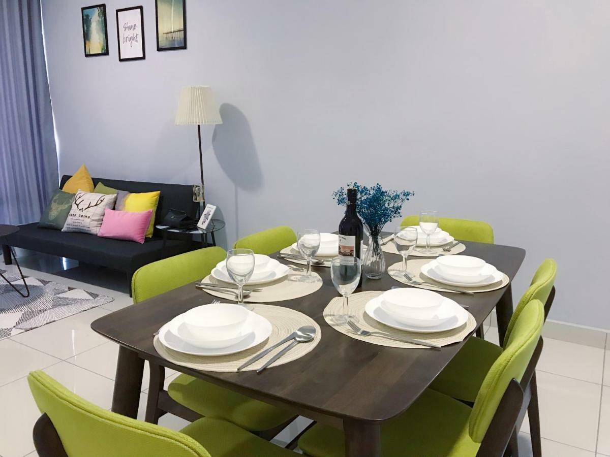 Mid Valley Southkey Mosaic Cozy Suite At Johor Bahru Exteriör bild